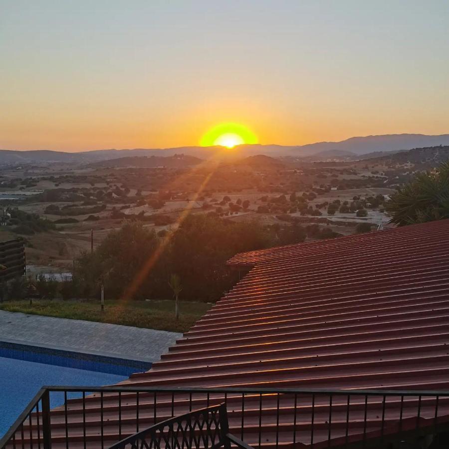 Ferienwohnung Sunset Retreat Cyprus Pentakomo Exterior foto
